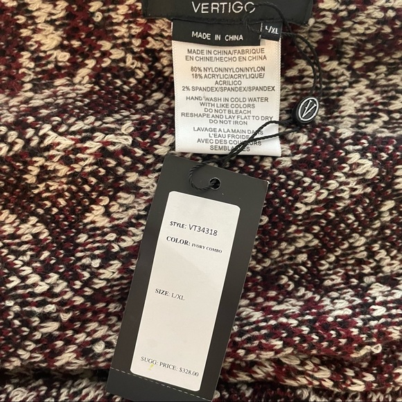 NWT vertigo poncho wrap - Picture 6 of 7